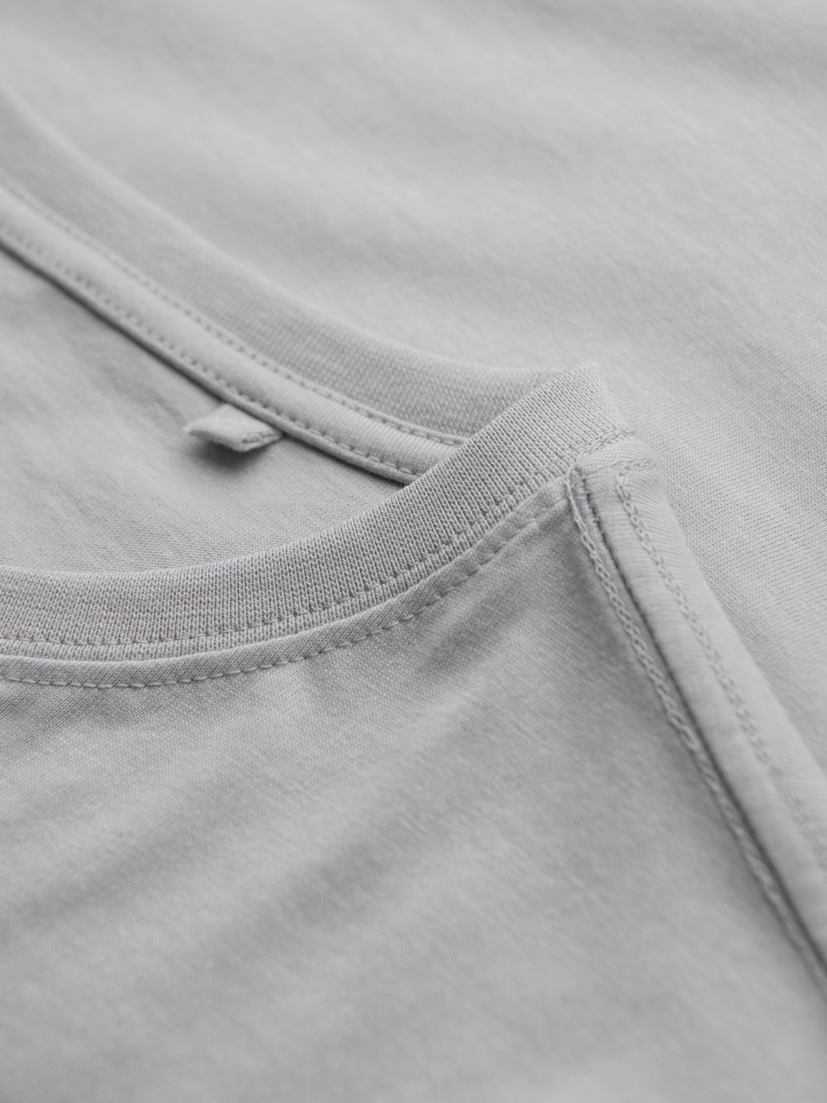 Tricou barbati, Ombre