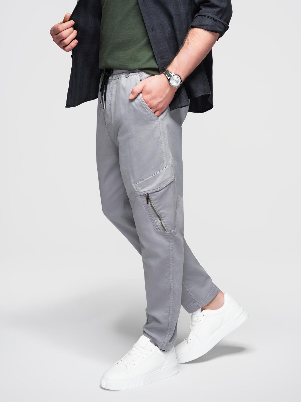 Ombre Men's knitted joggers with cargo pockets - light grey