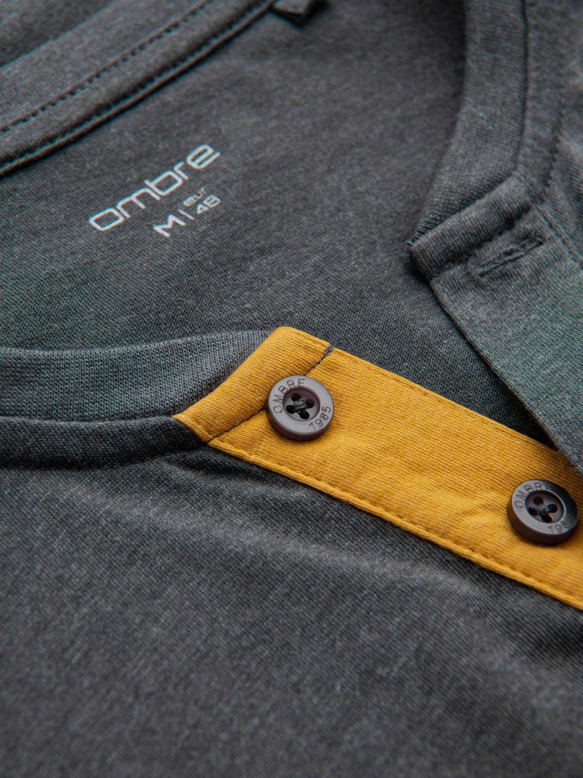 Ombre Men's t-shirt with round henley neckline - dark grey