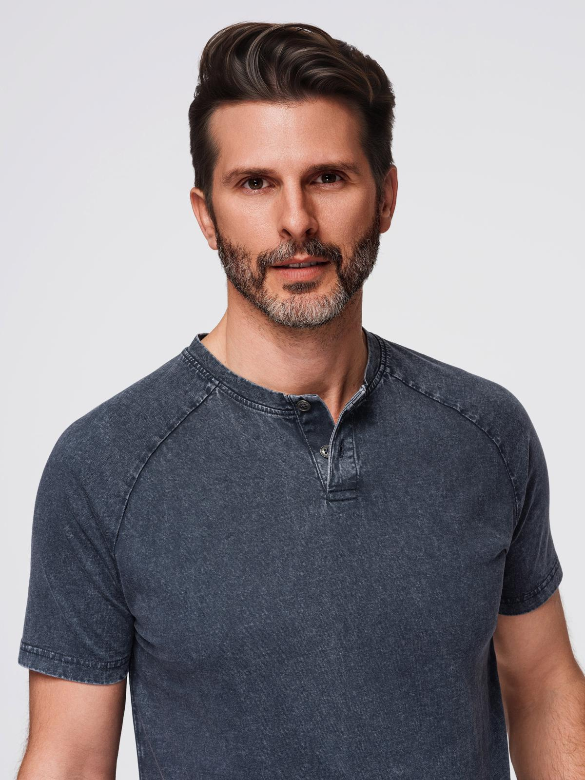 Ombre Men's t-shirt with wash effect and buttons at neckline - navy blue