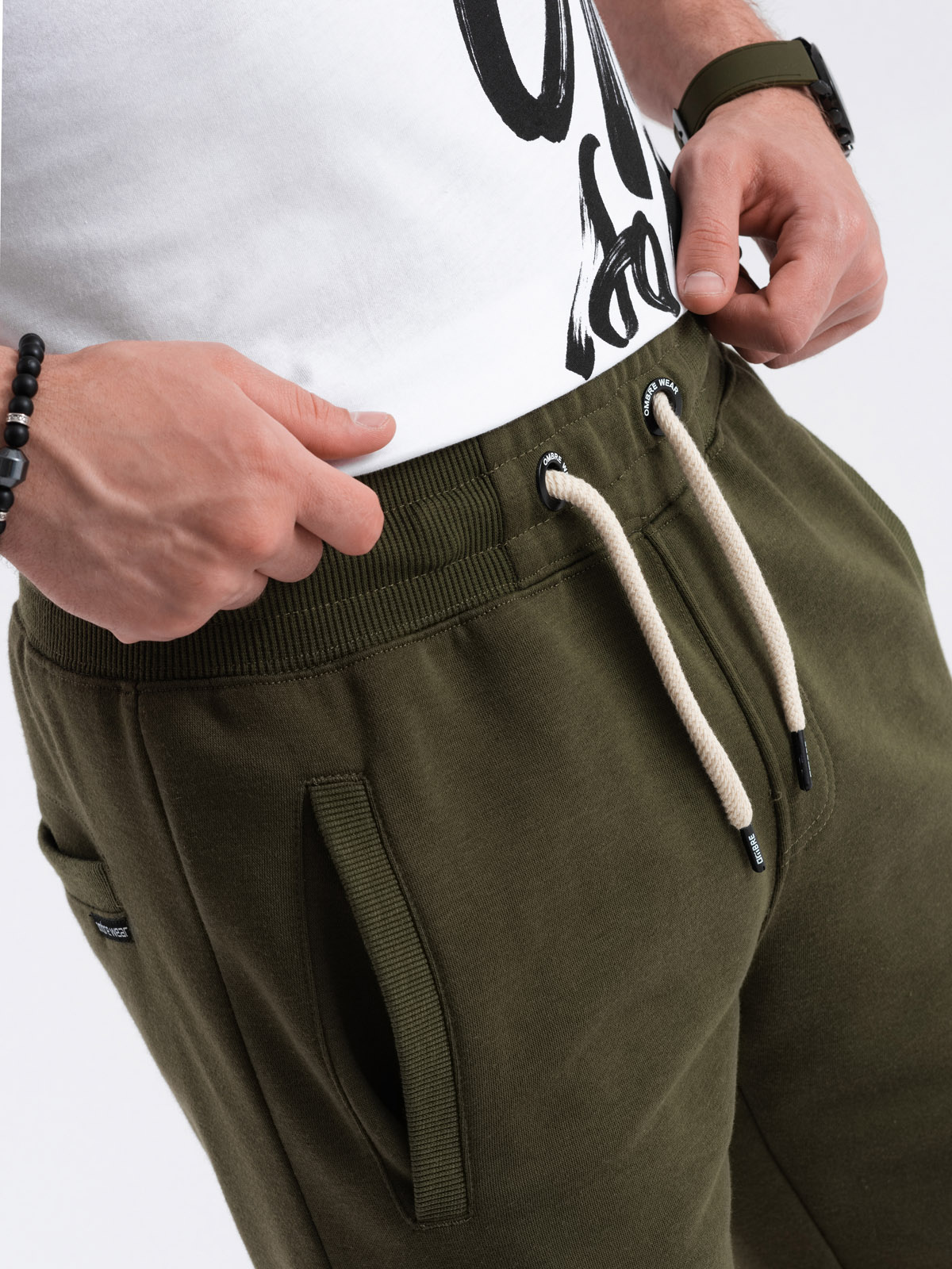 Ombre Men&#039;s short shorts with pockets - dark olive