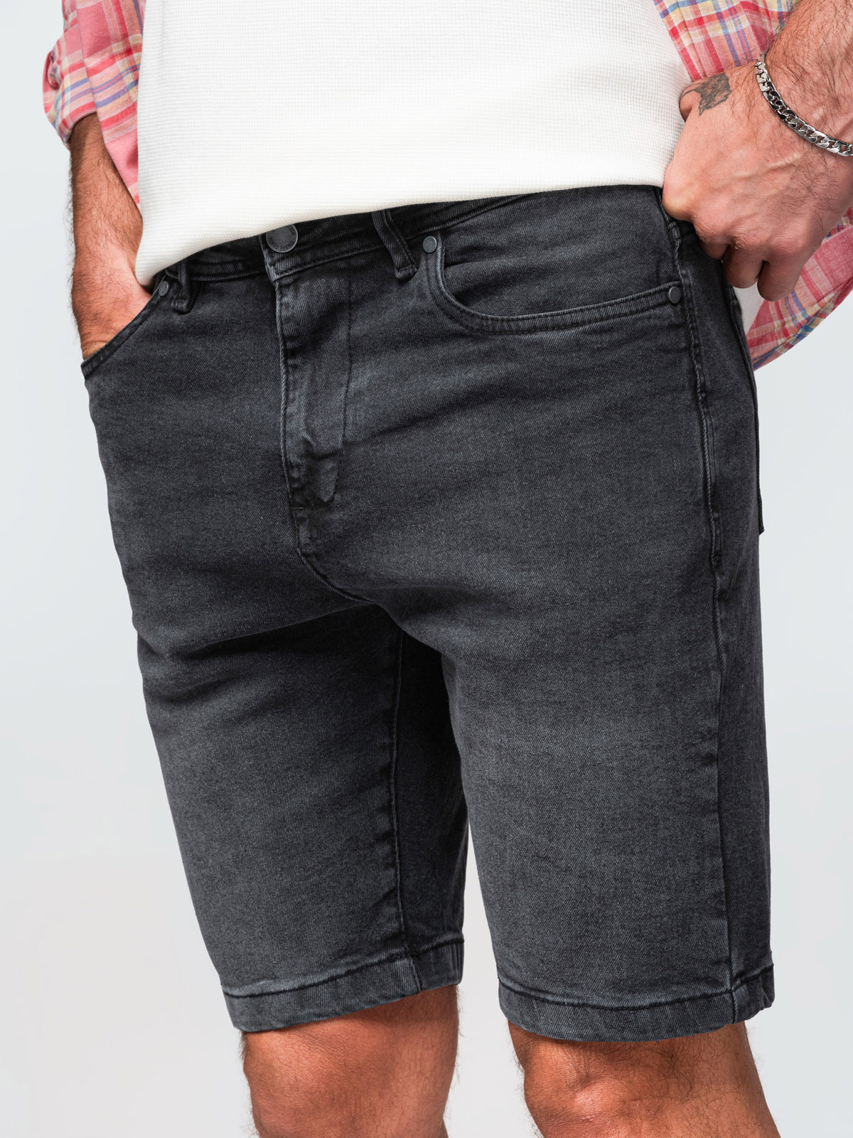 Ombre Men's classic cut denim shorts - black