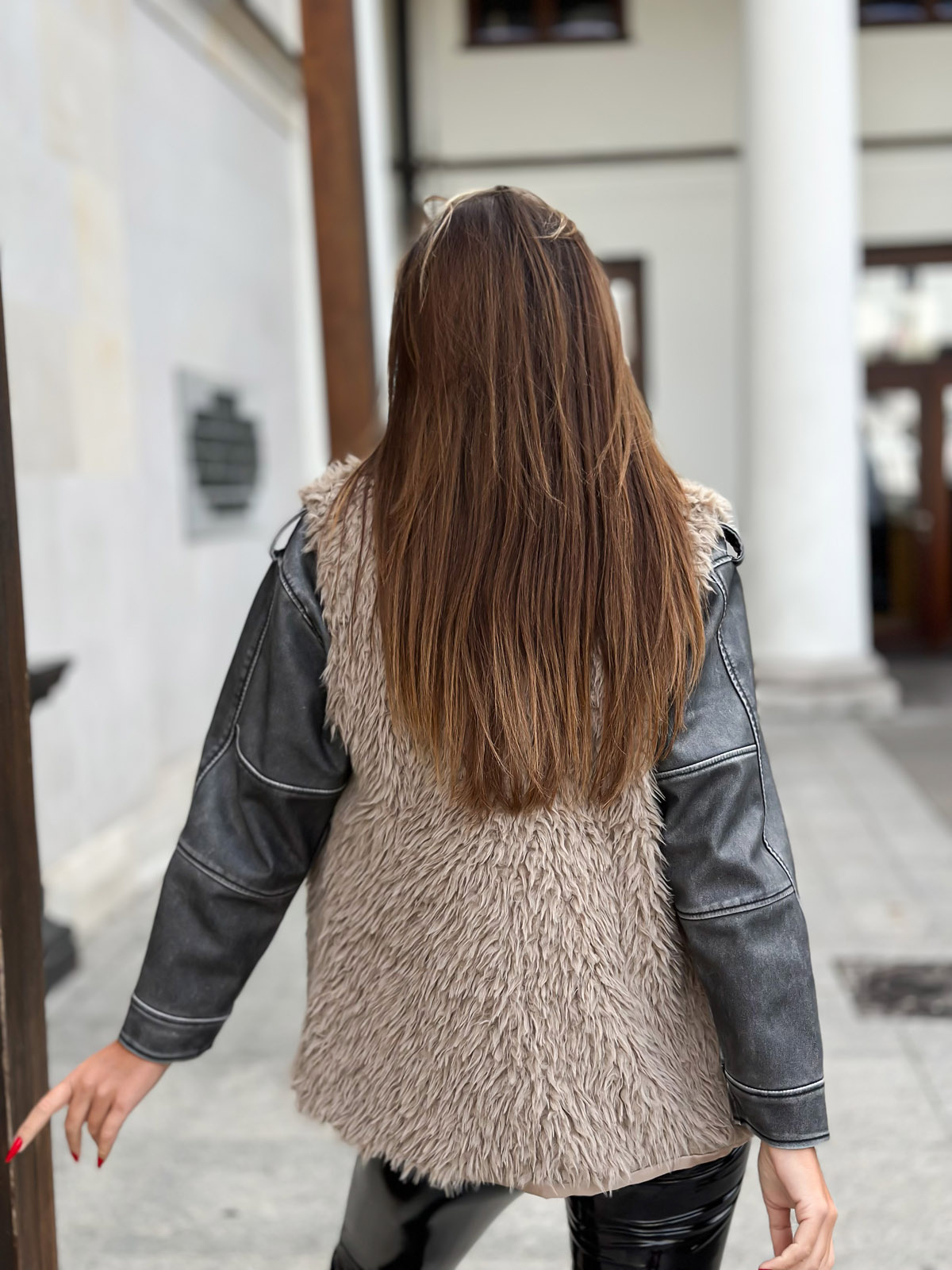 Edoti Women's vest VL