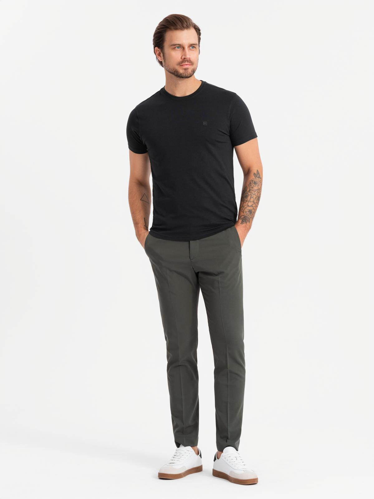 Ombre Men's SLIM FIT T-shirt with round neckline and logo - black