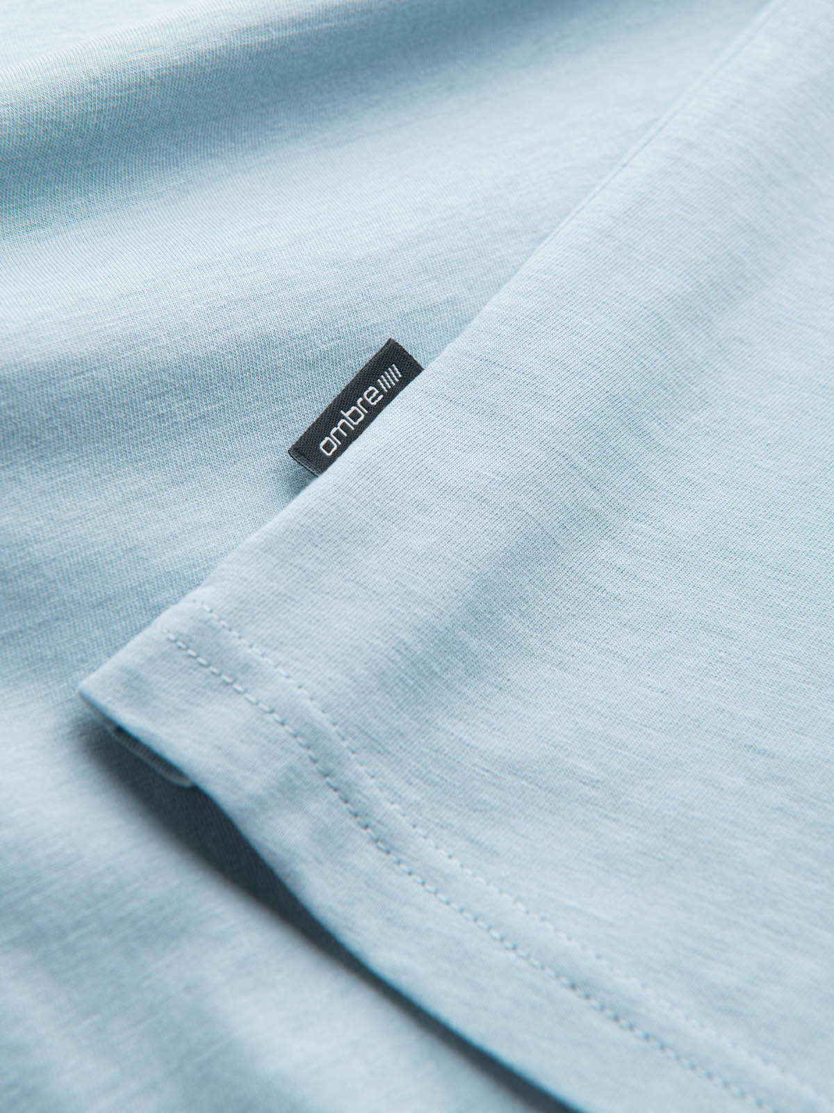 Ombre BASIC men's classic cotton T-shirt - light blue