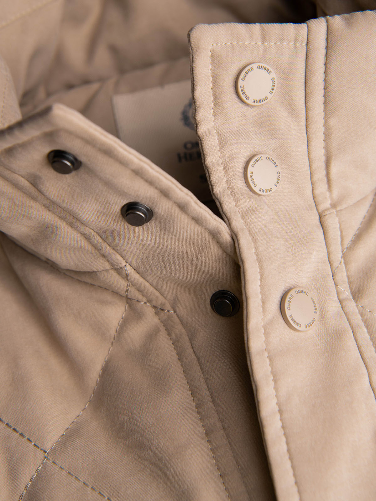 Ombre Men's peach effect quilted vest - beige