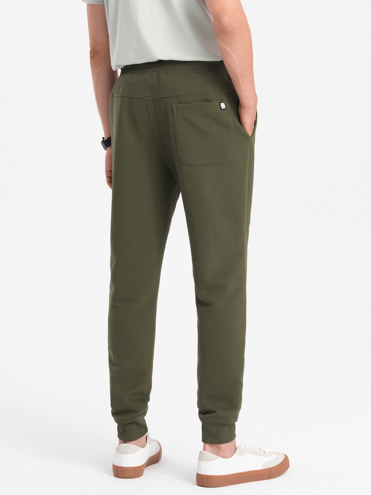Pantaloni trening de barbati, Ombre