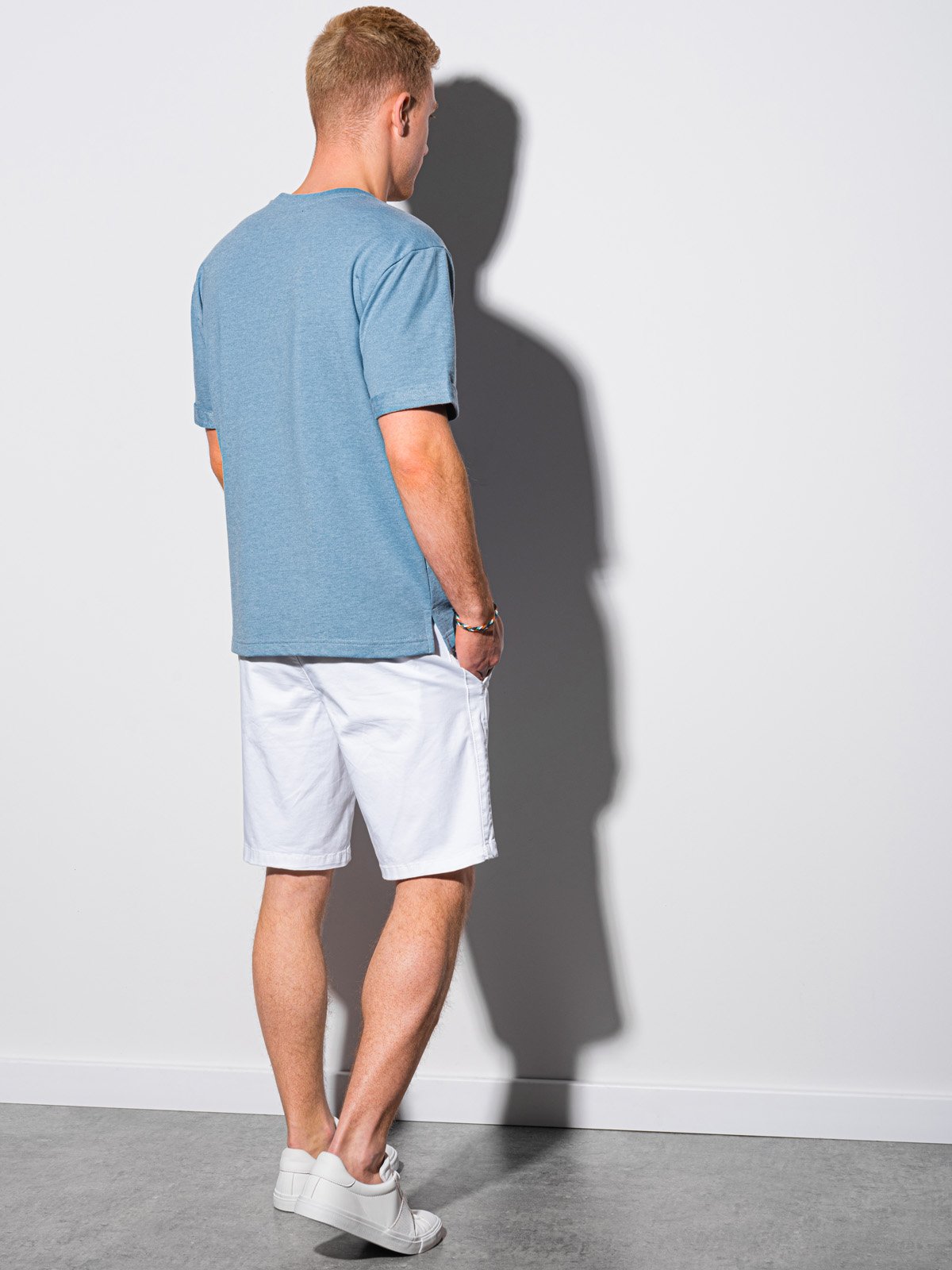 Ombre Îmbrăcăminte men's plain t-shirt