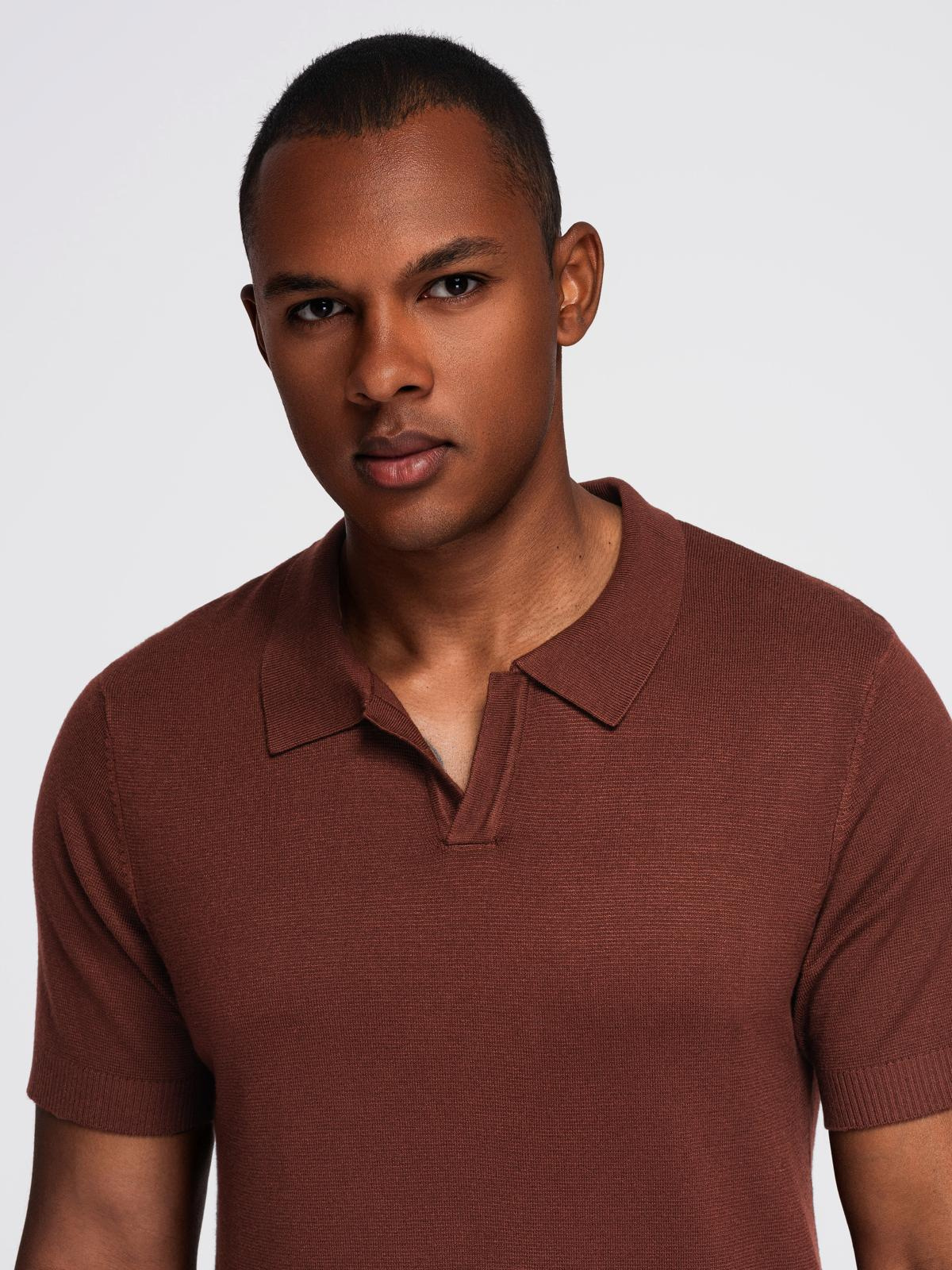 Ombre Men's buttonless polo shirt with classic weave - dark brown