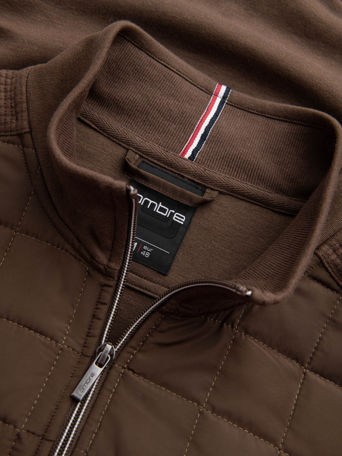 Ombre Lightweight unzipped men&#039;s jacket with quilted front - brown