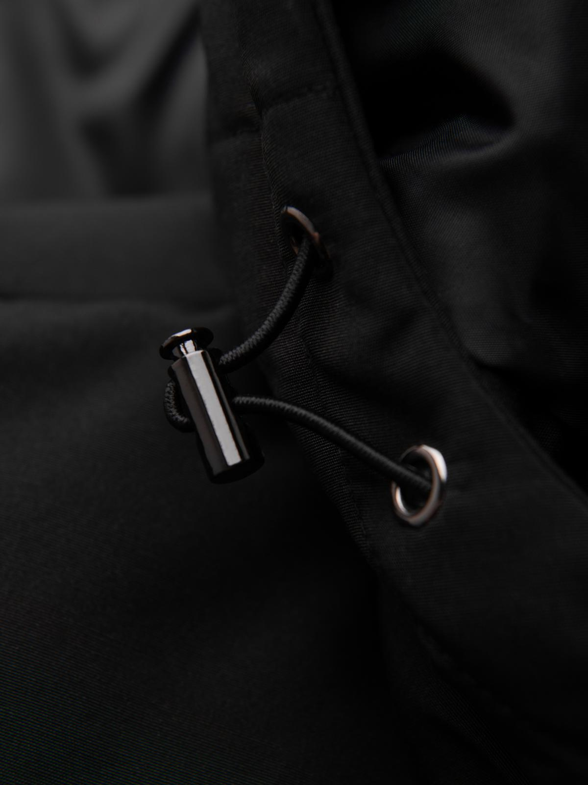 Ombre Men&#039;s hooded jacket with geometric diamond quilting - black