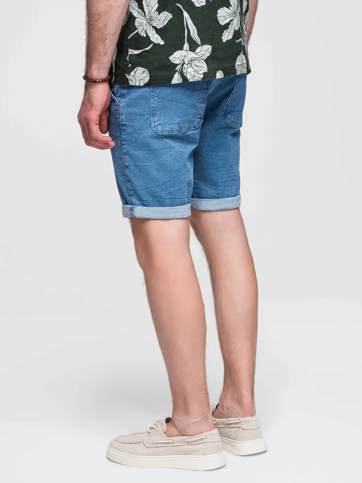 Ombre Men's denim shorts with rolled up leg - light blue