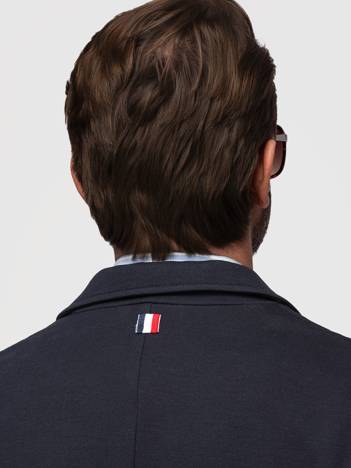 Pánske slim fit sako s jemnou textúrou