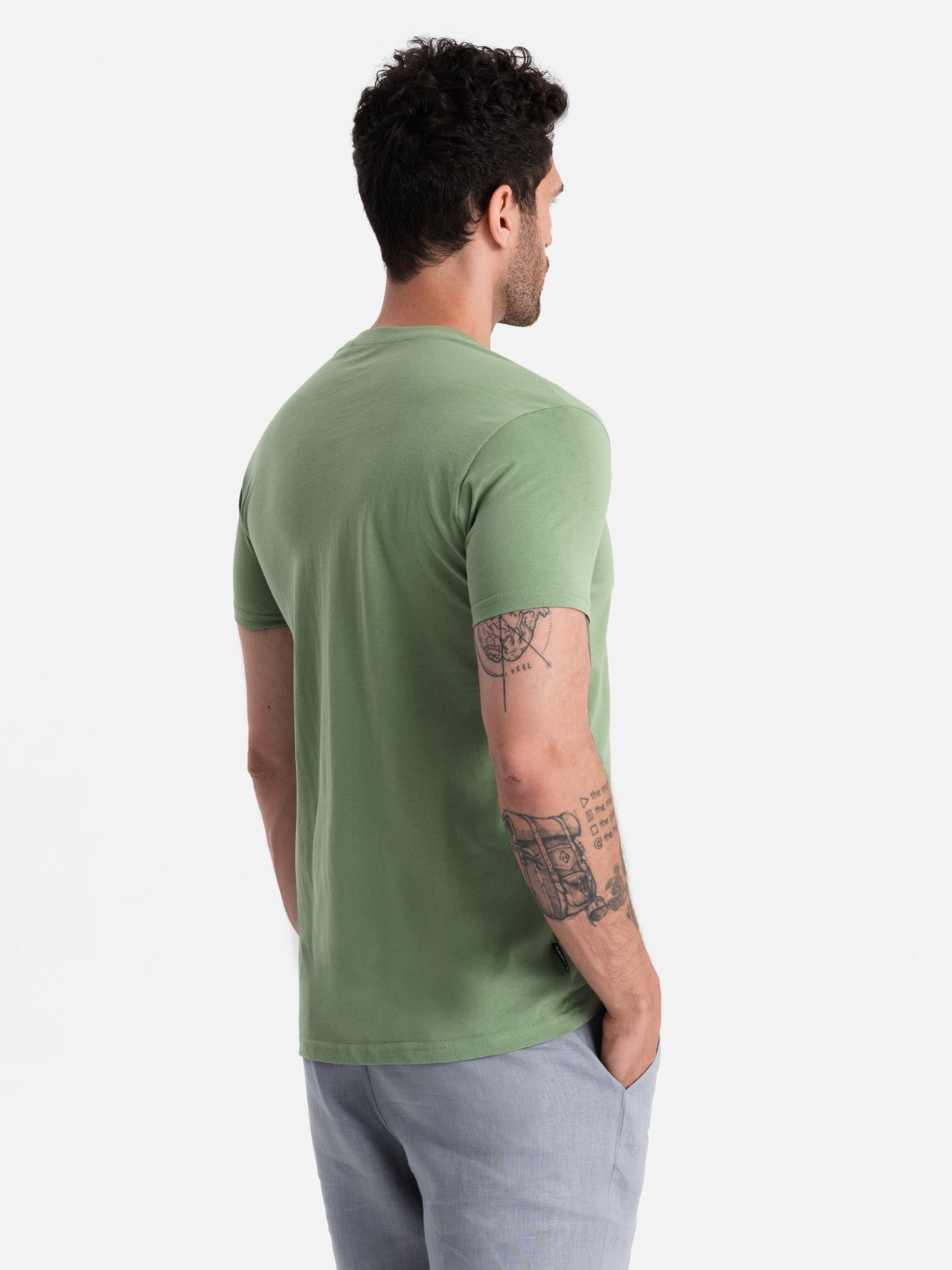 Ombre BASIC men's cotton classic tee with v-neck - green