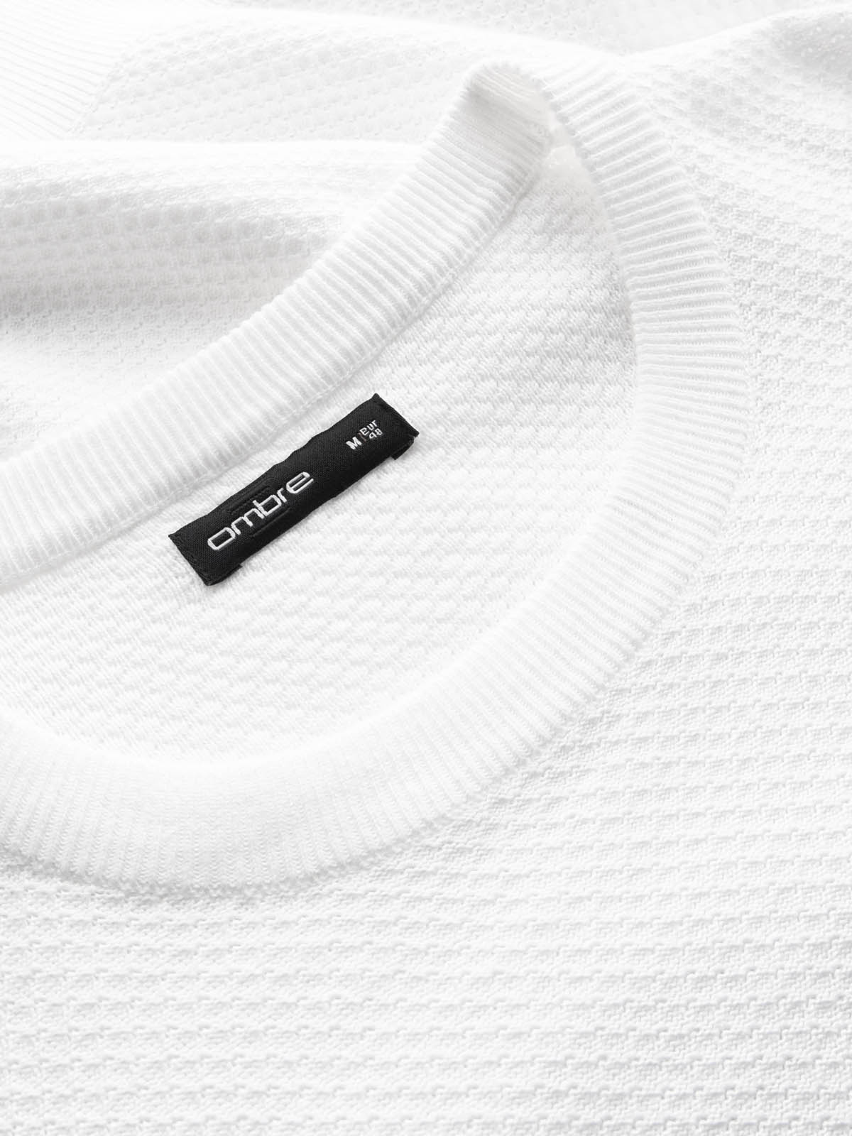 Ombre Men&#039;s RELAXED FIT knit sweater in diamond weave - broken white