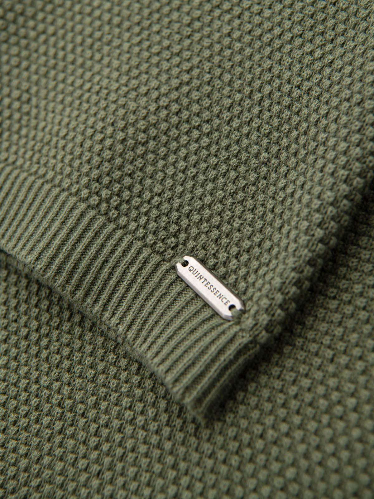 Ombre Men's knitted t-shirt with fine texture - olive