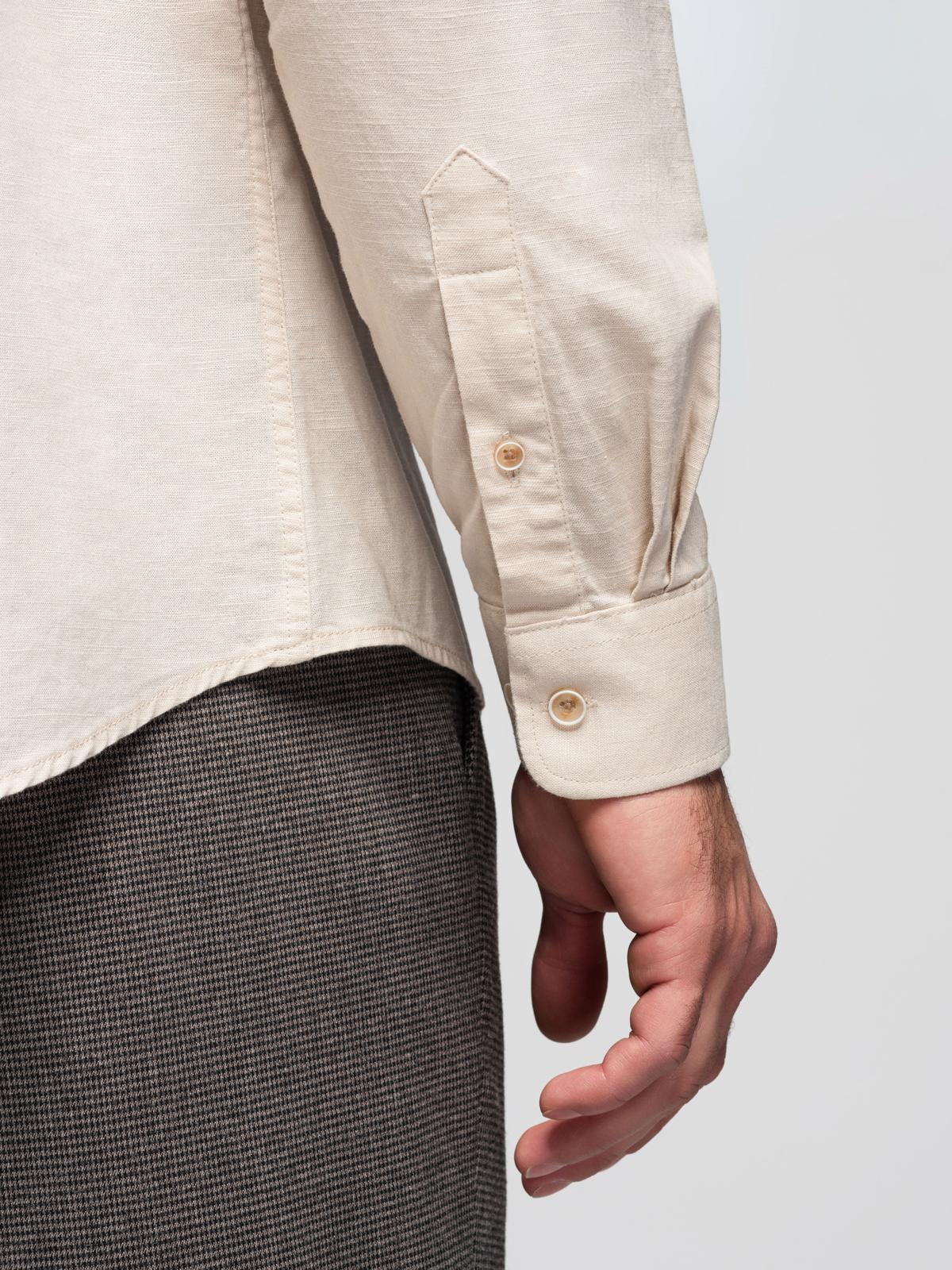 Ombre Men's linen shirt with classic collar and pockets REGULAR FIT - cream