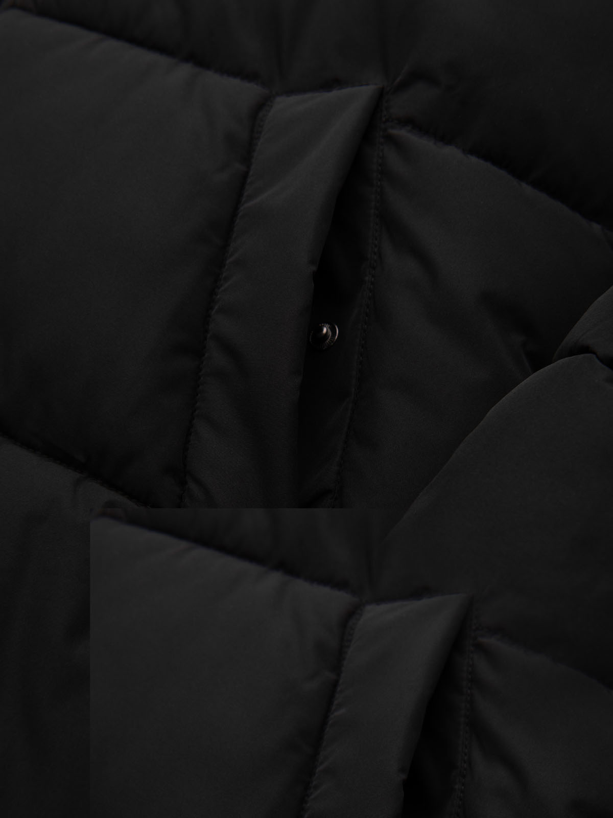 Ombre Men&#039;s long quilted winter jacket with hood - black