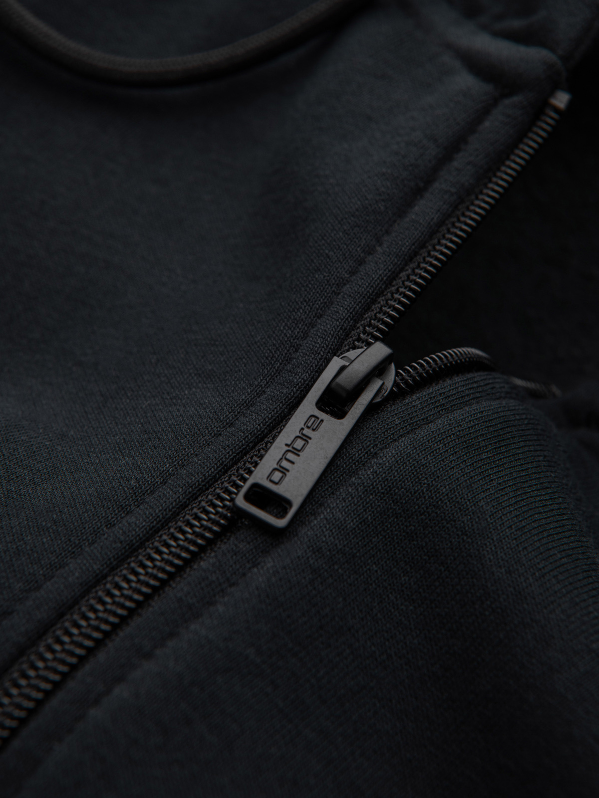 Ombre Men's unbuttoned BASIC sweatshirt - black