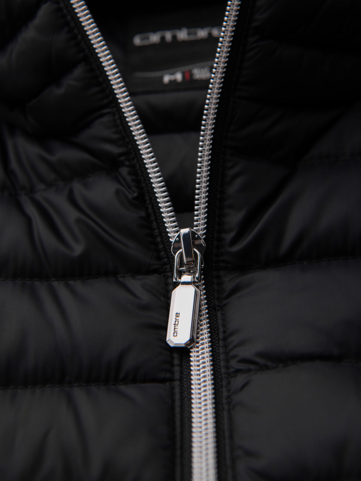 Ombre Ultralight men&#039;s natural down jacket with stowable pouch - black