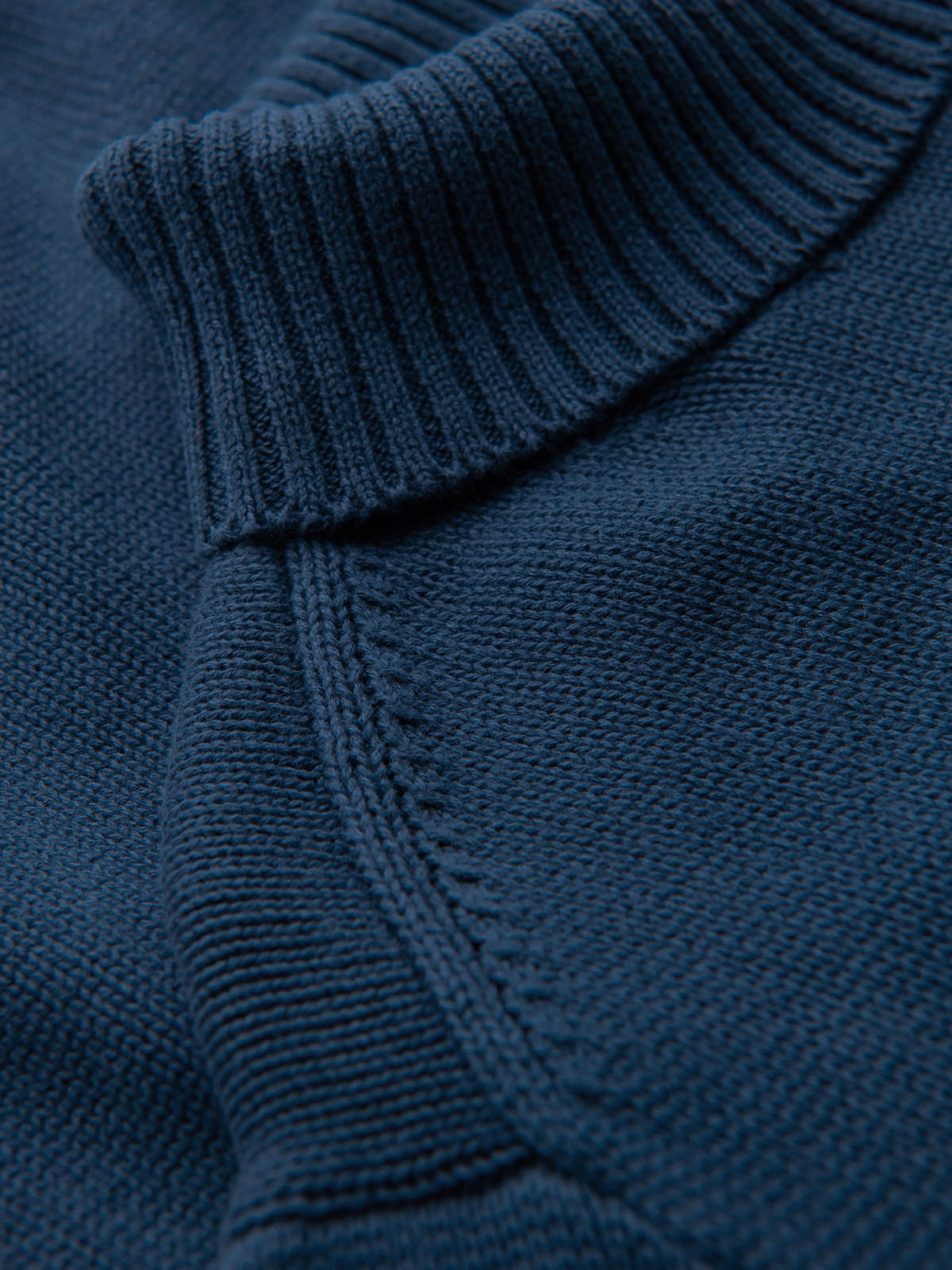 Ombre Men's turtleneck knit sweater - dark blue