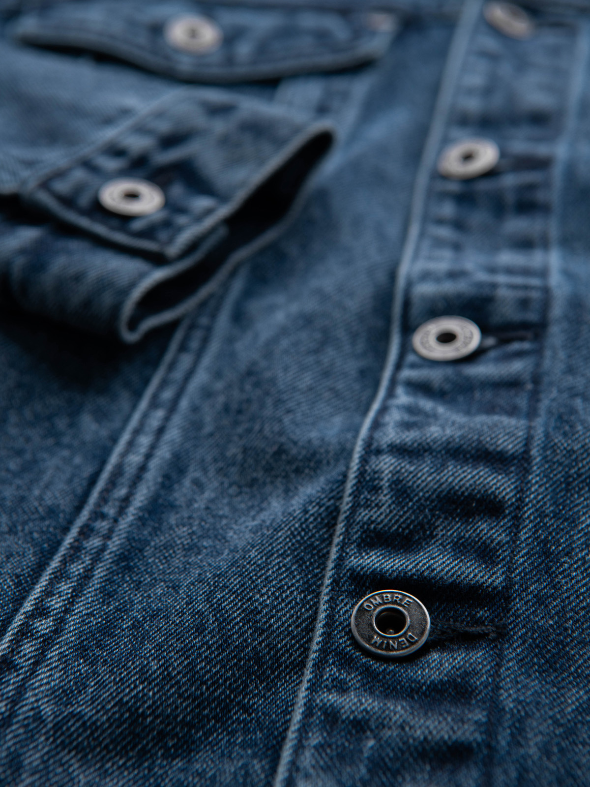 Ombre Men&#039;s denim katana jacket with washem - blue