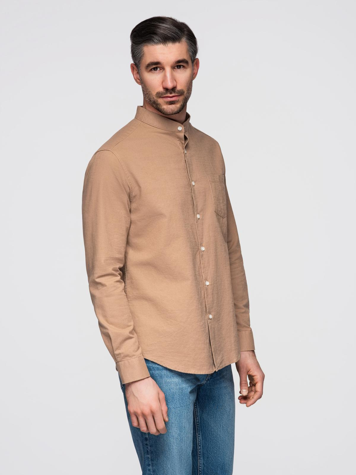 Ombre Men's linen shirt with stand-up collar and pocket REGULAR FIT - light brown