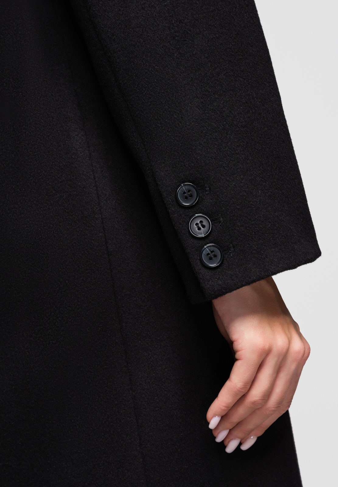 Edoti Women's long wool coat LARICA OW-COLC-0100 v4
