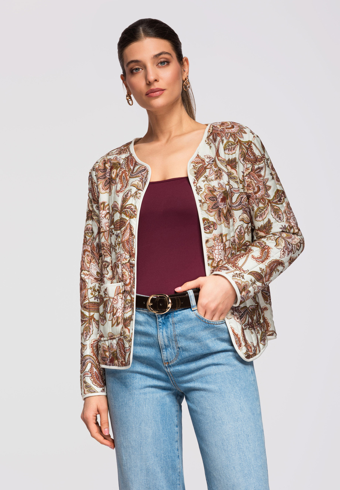 Edoti pentru femei jachetă – funcțională și rafinată