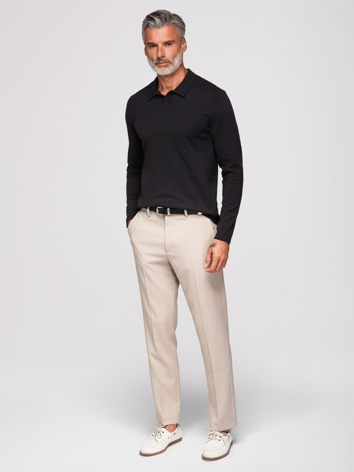 Ombre Men's polo sweater with embroidery on chest - black