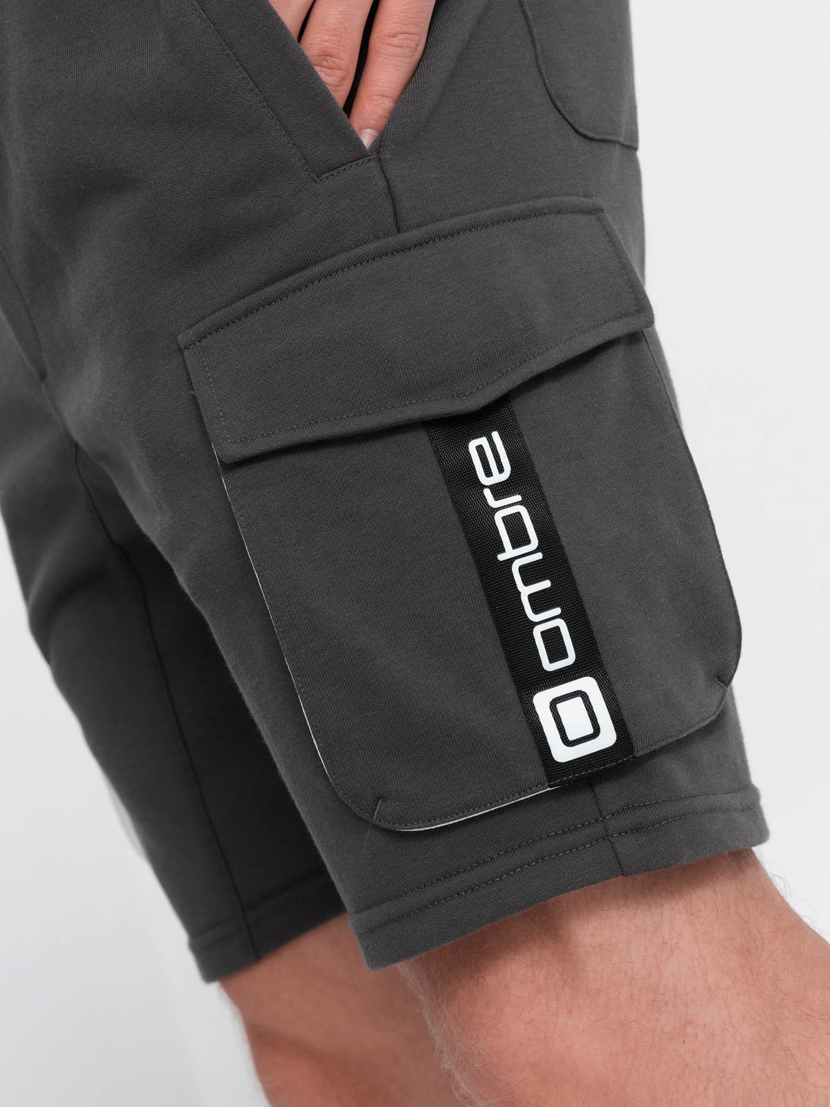 Ombre Men&#039;s shorts with cargo pockets - dark grey