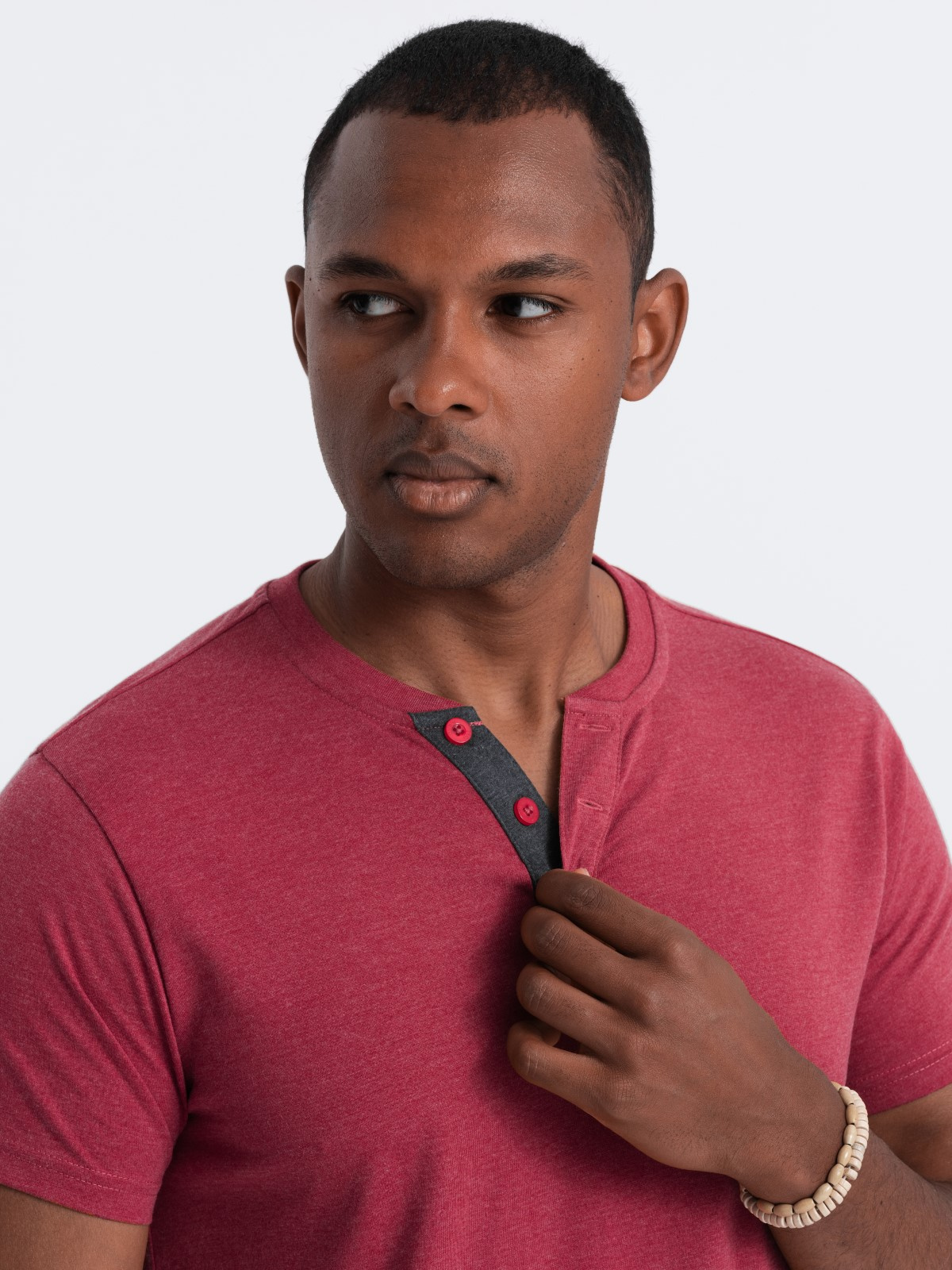 Ombre Men's T-shirt With Round Henley Neckline - Red