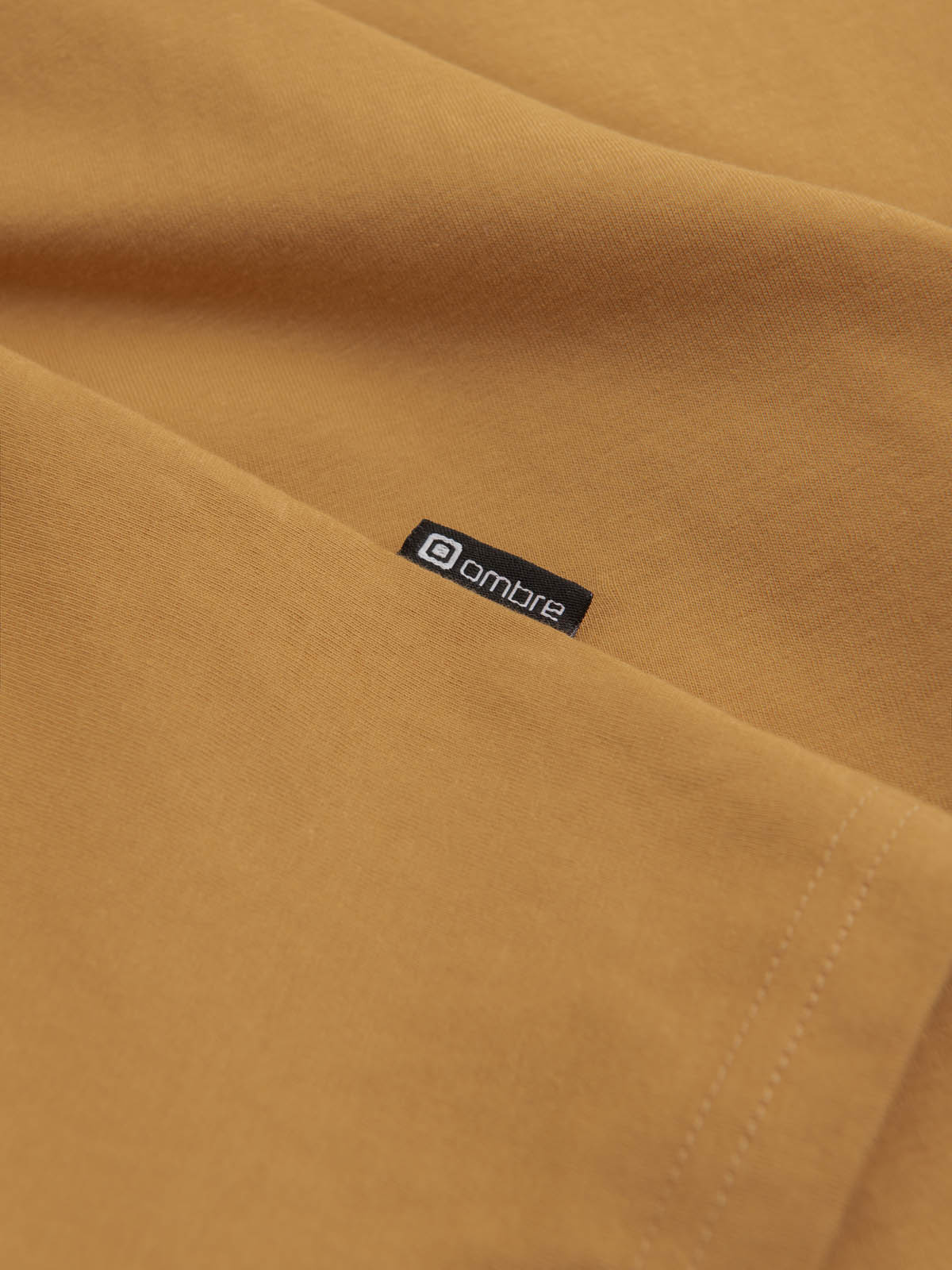 Tricou barbati, Ombre