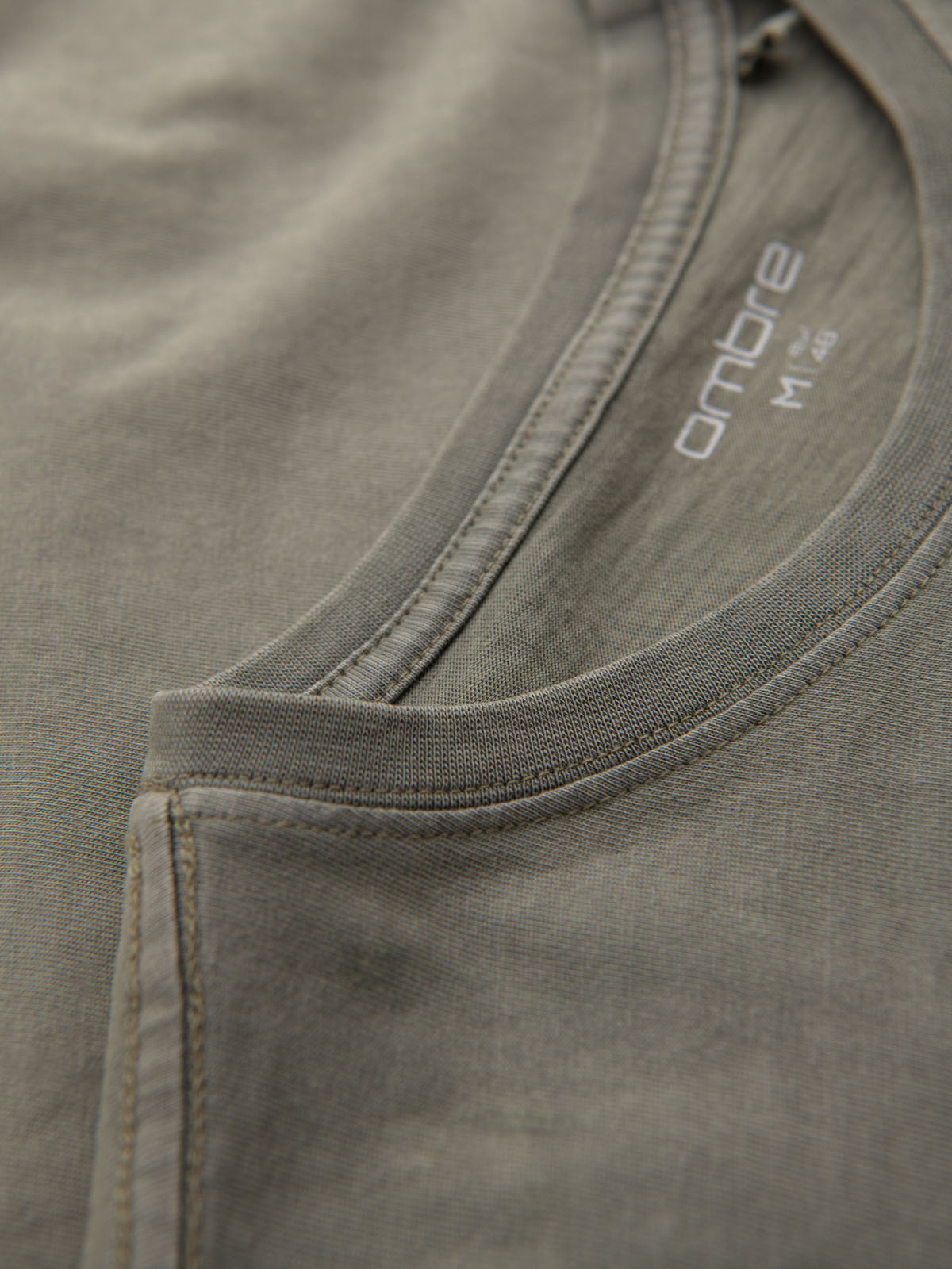 Ombre Men's military-style printed cotton T-shirt - light olive