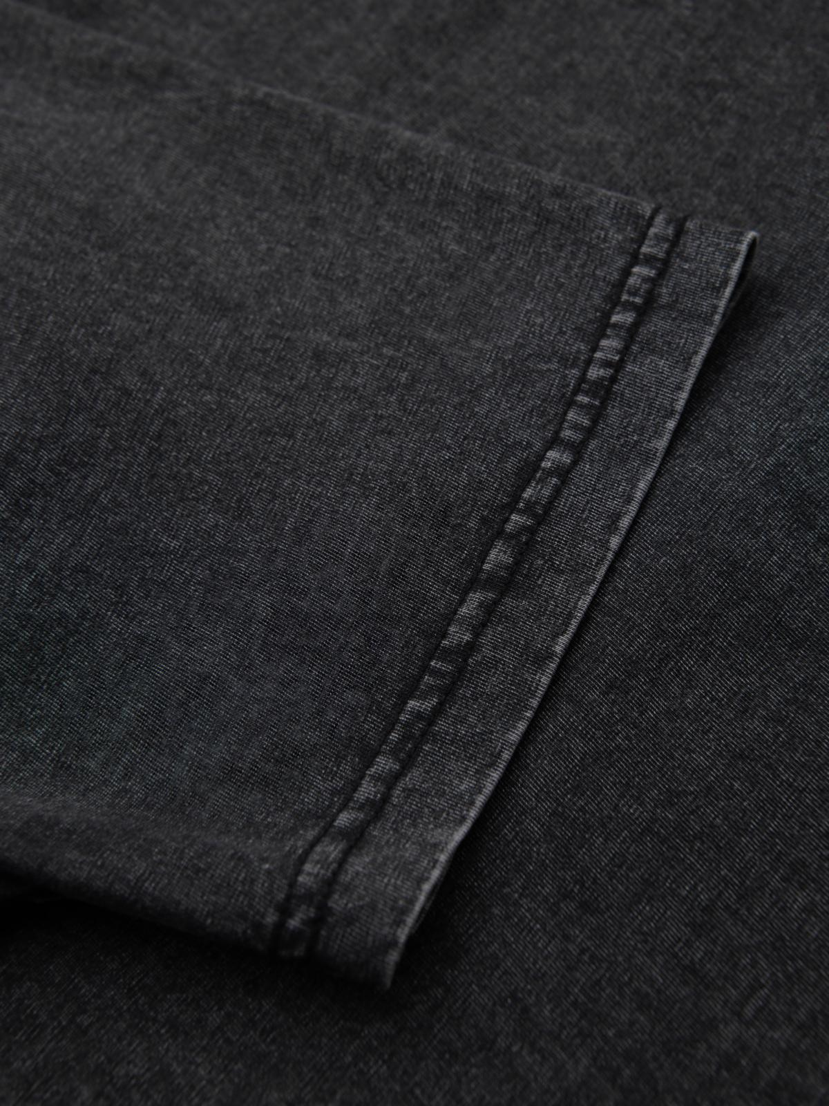 Ombre Men's T-shirt with wash effect and buttons at neckline - black