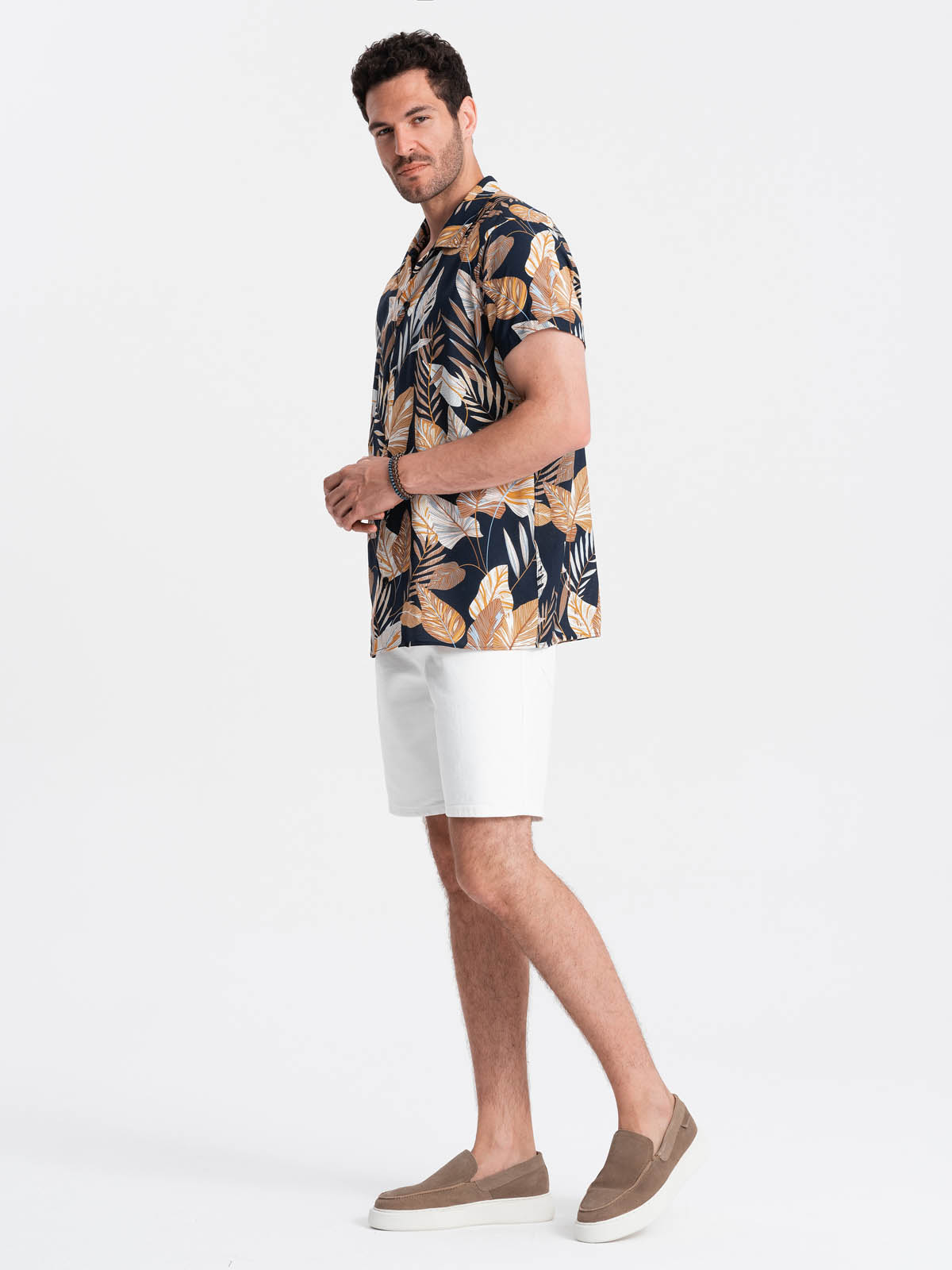 Ombre Viscose patterned men&#039;s short sleeve shirt - leaves