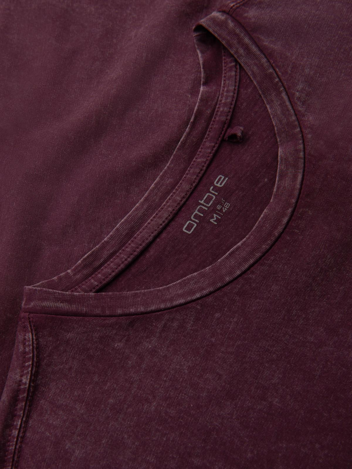 Ombre Men's T-shirt with wash effect - burgundy