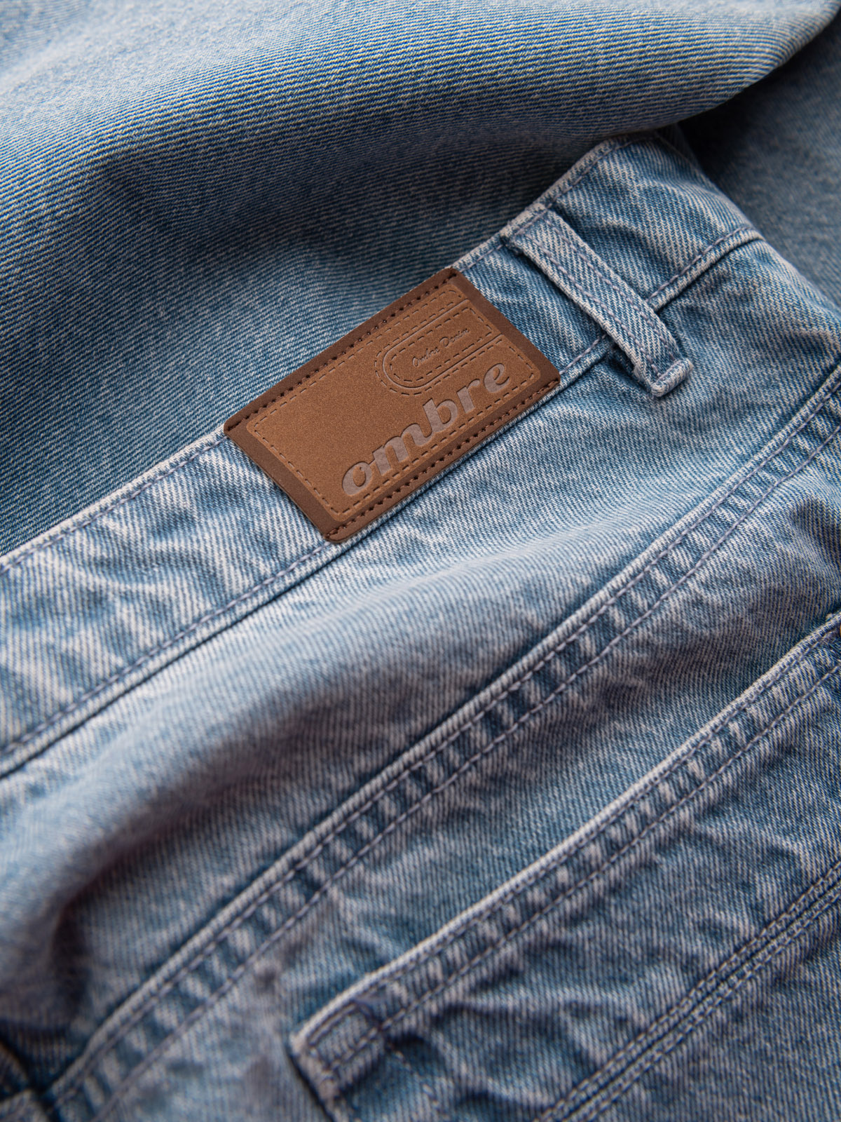 Ombre Men&#039;s TAPERED FIT denim pants with holes - light blue