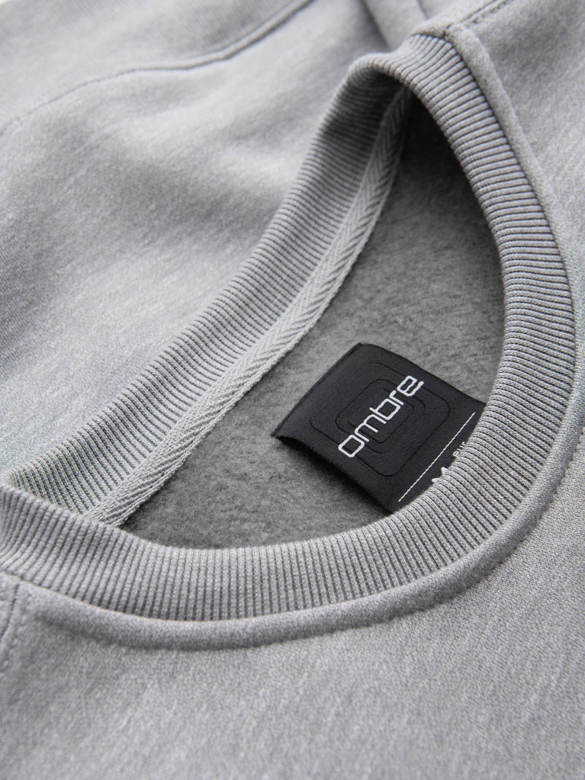 Ombre Classic men's sweatshirt with inscription - gray melange
