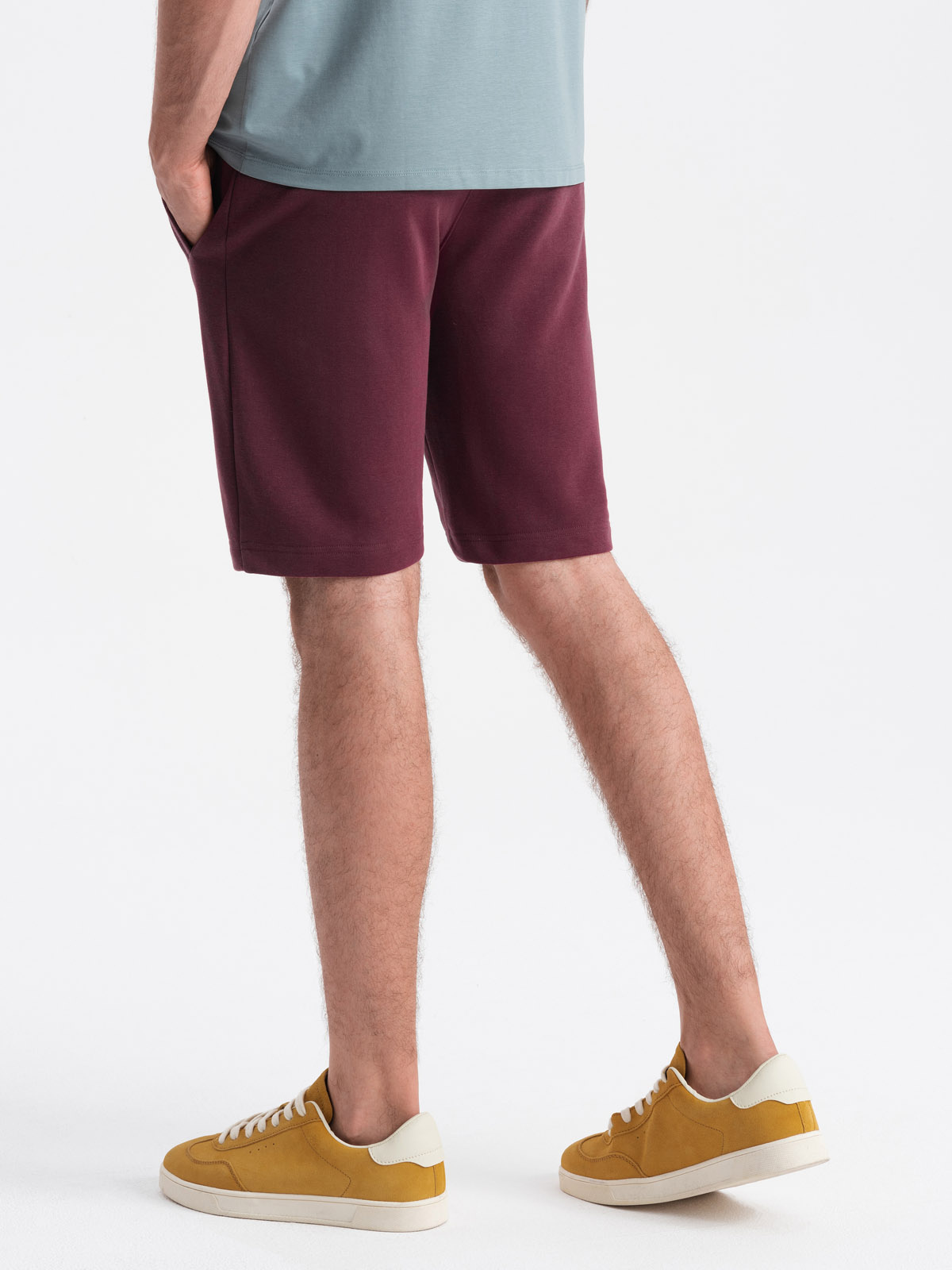Ombre Men&#039;s pre-knee BASIC sweat shorts - maroon