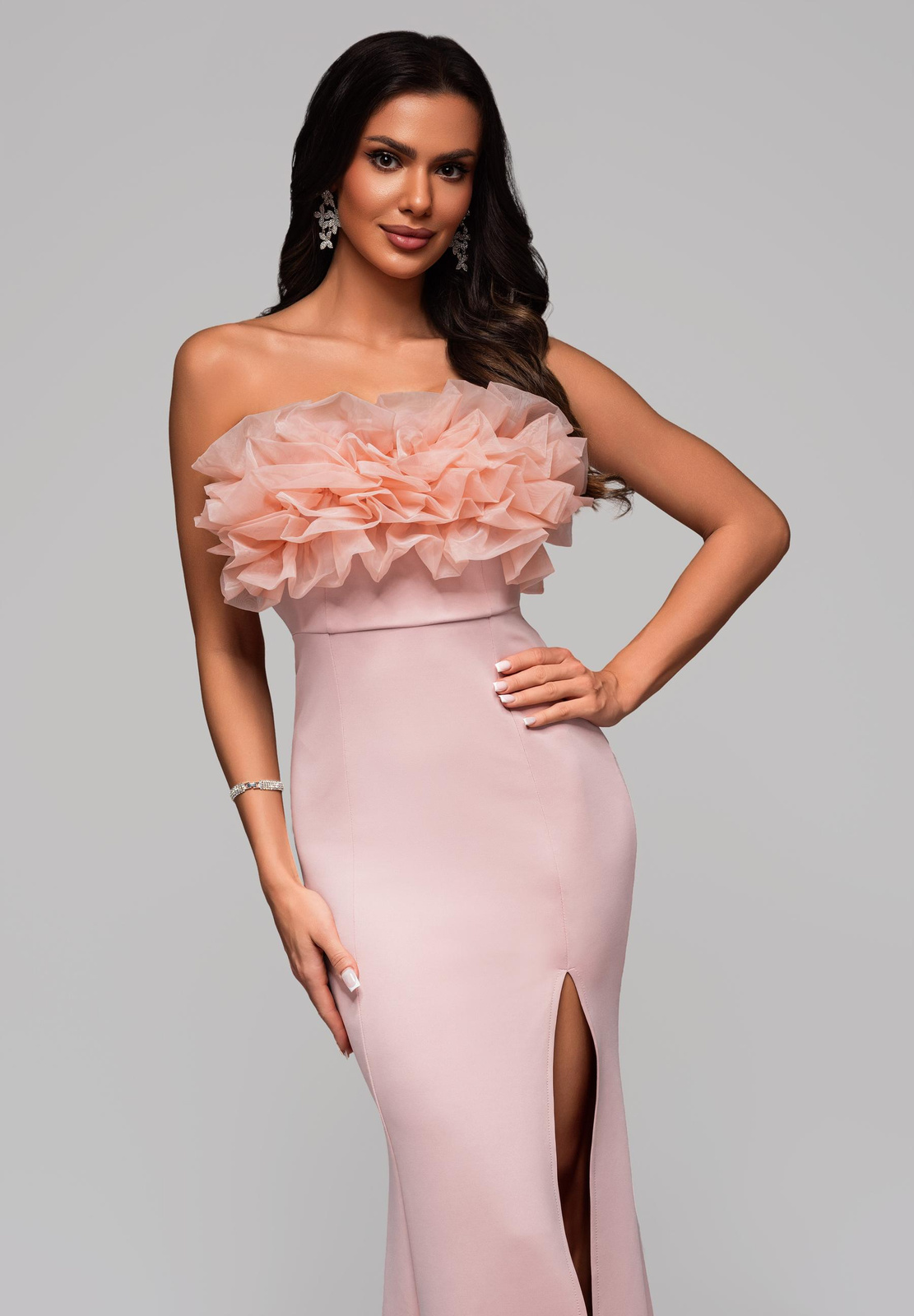 Edoti Evening dress LA-OM