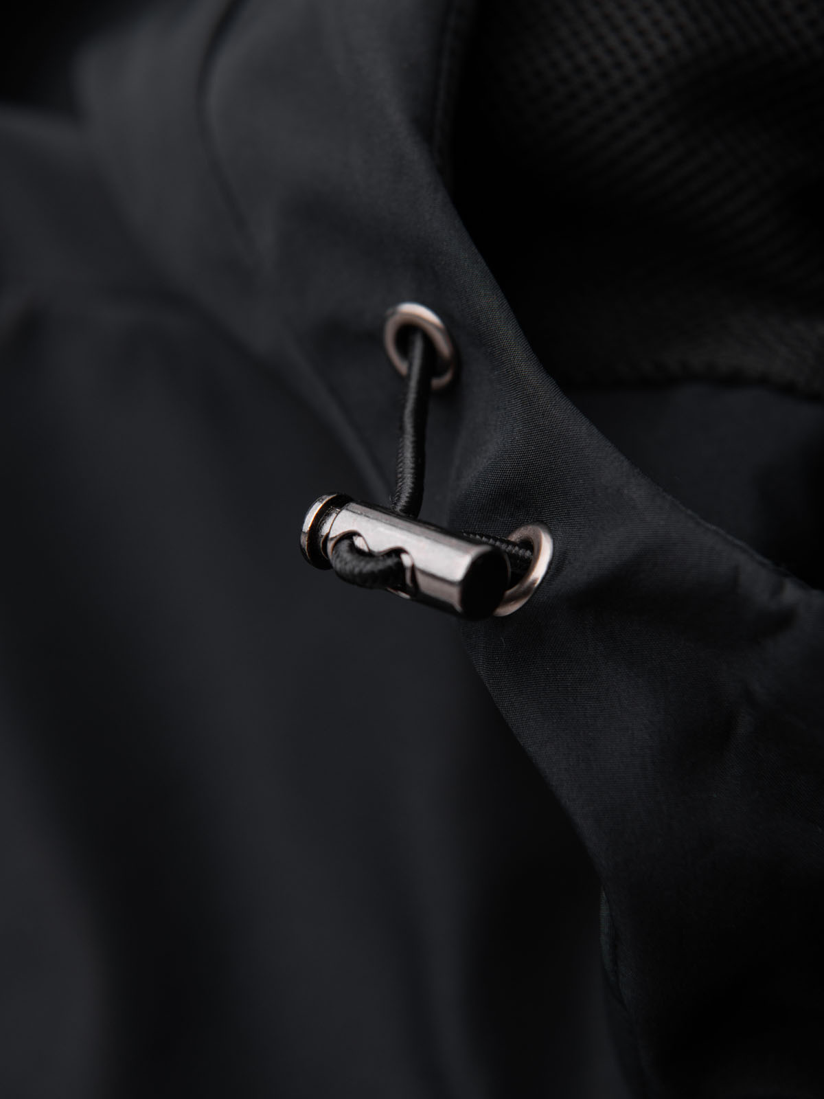 Ombre Men&#039;s lightweight jacket with mesh lining and hood - black