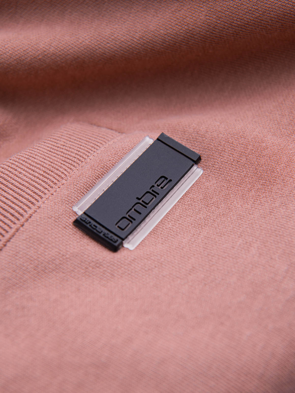 Ombre Men&#039;s pre-knee BASIC sweat shorts - dark pink