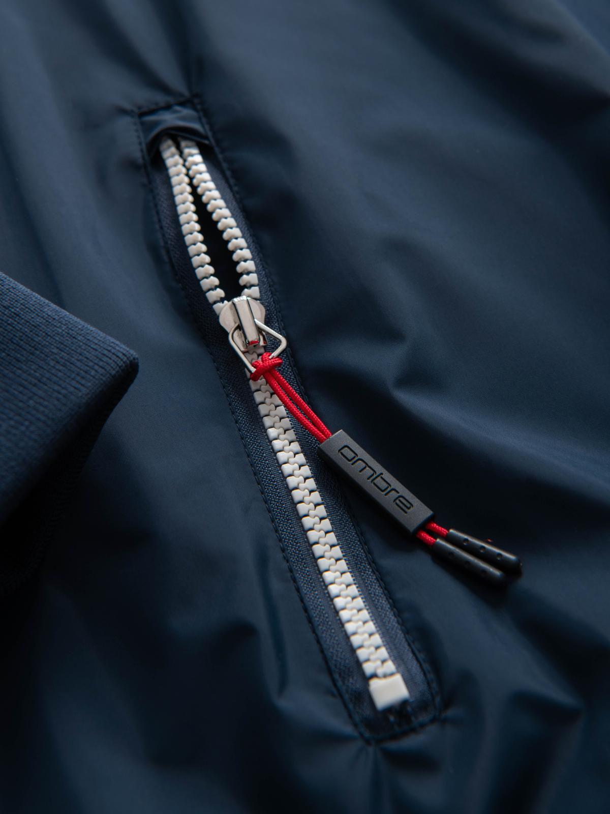 Ombre Men&#039;s contrast windbreaker jacket with hood - navy blue and white