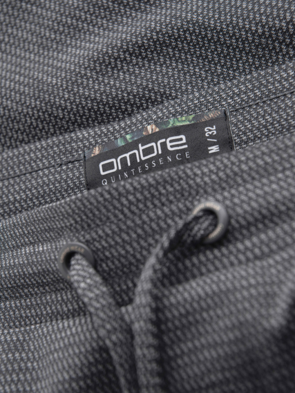 Ombre Men's structured knit elastic waistband short shorts - graphite