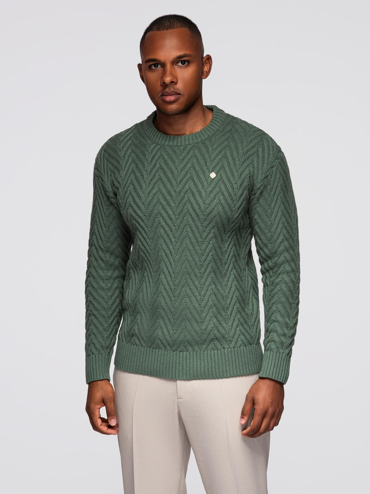 Ombre Men&#039;s knit sweater with zigzag weave - faded green