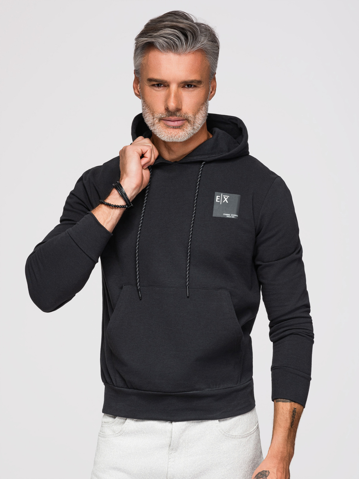 Ombre Men's hooded kangaroo sweatshirt with logo - black