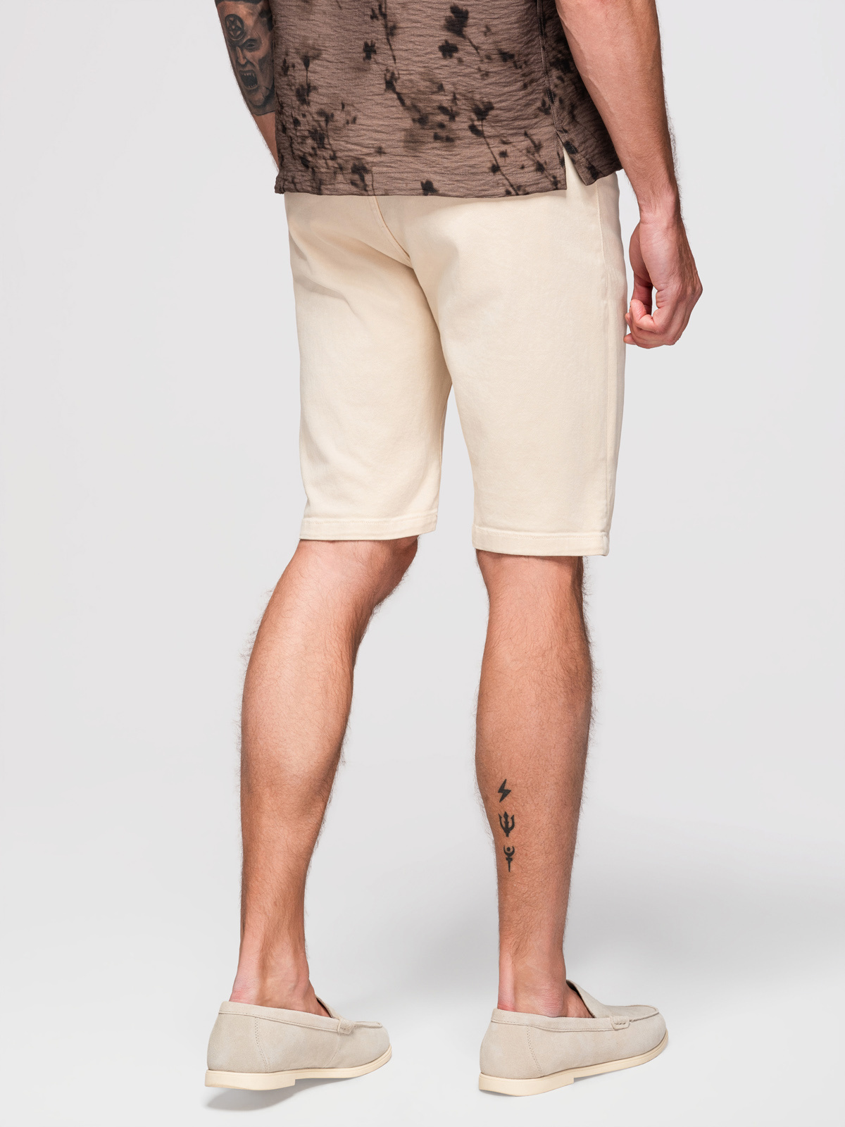 Ombre Men's denim classic shorts with rolled up leg - cream