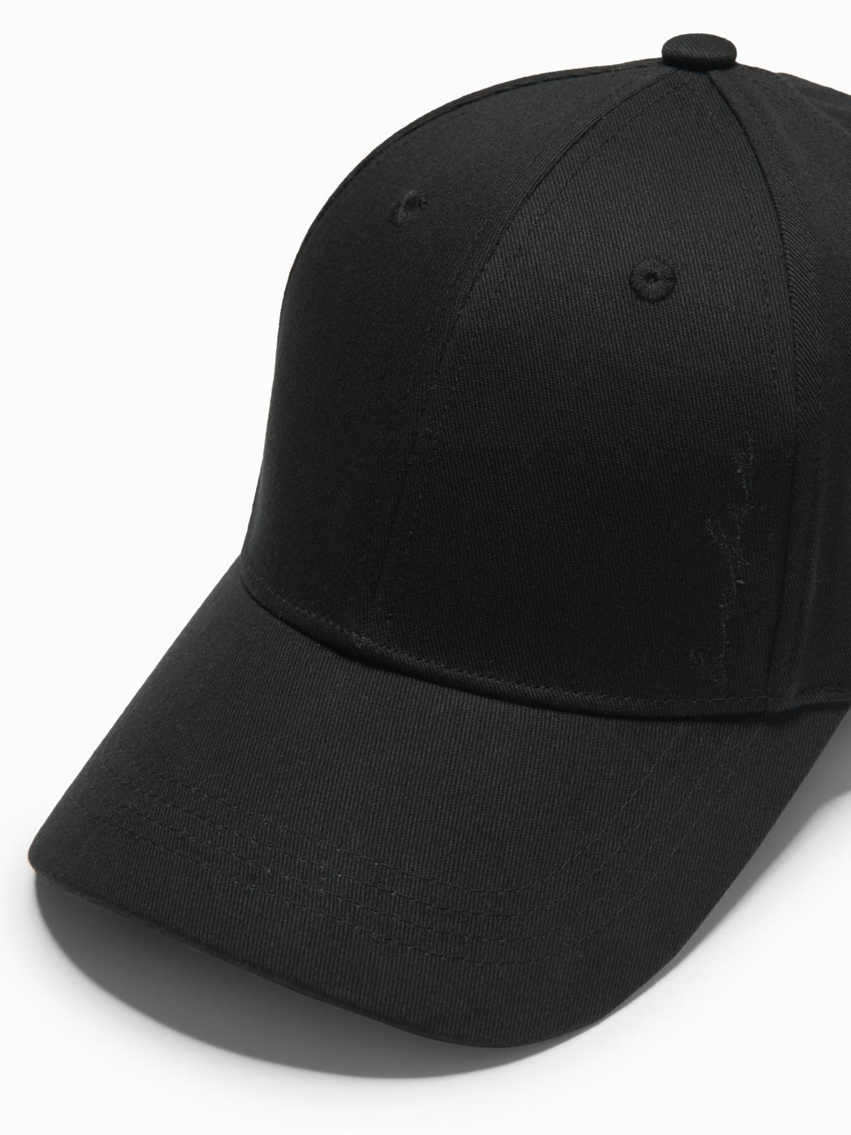 Ombre Men's baseball cap with visor and decorative embroidery - black