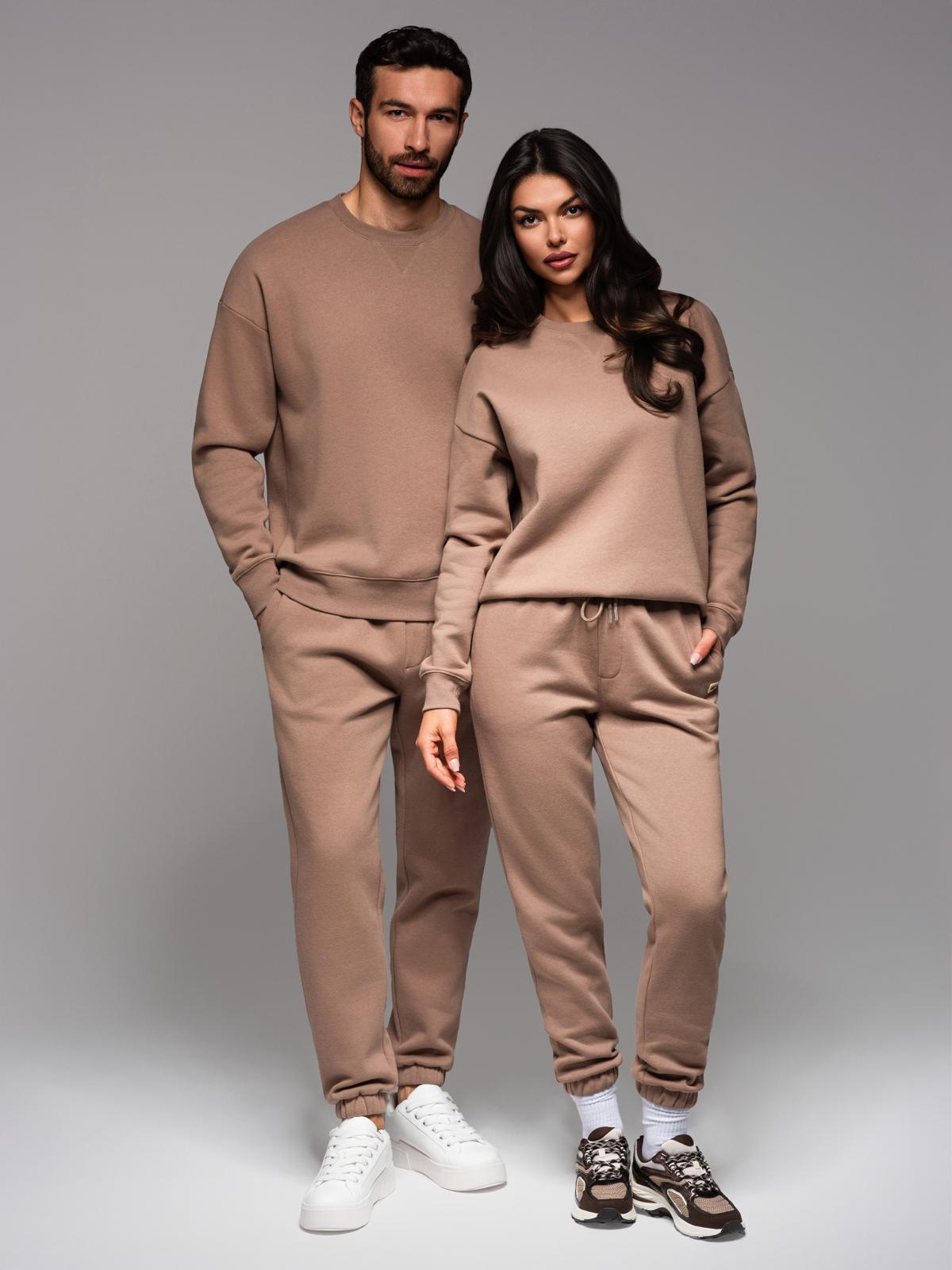 Ombre UNISEX tracksuit set in athleisure style with pants and sweatshirt
